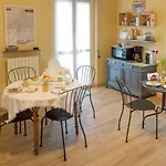 Tra I Laghi Couette-café