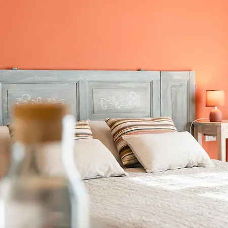 Tra I Laghi 3* Casale Corte Cerro