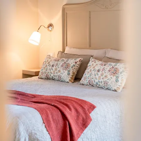Tra I Laghi Bed and breakfast 3*