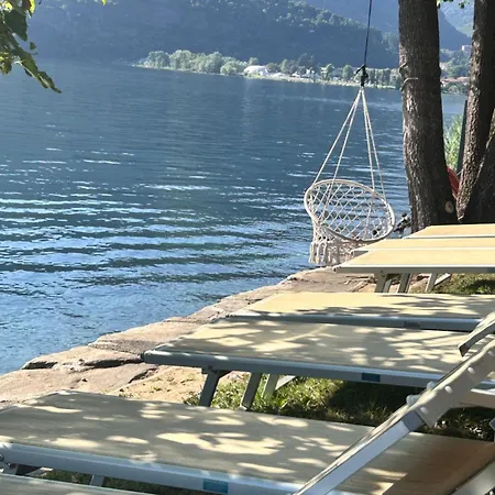 Tra I Laghi Bed and breakfast 3*